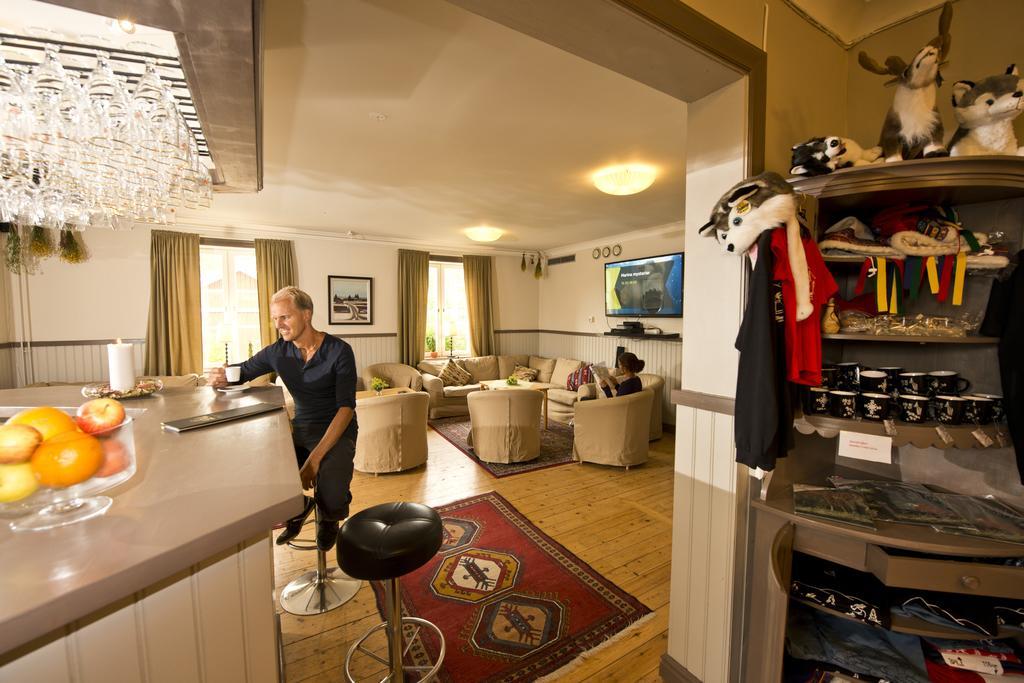 Svanstein Lodge Экстерьер фото